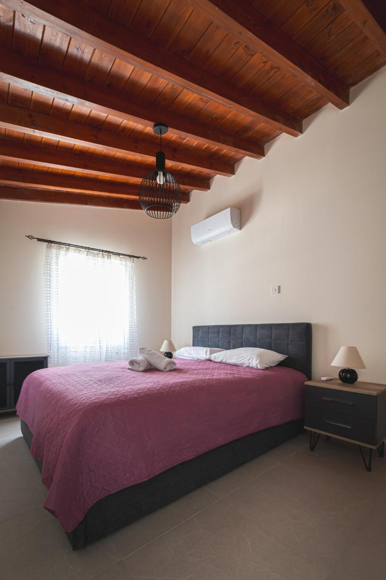 Elite Luxury Suites Omodos Exterior photo